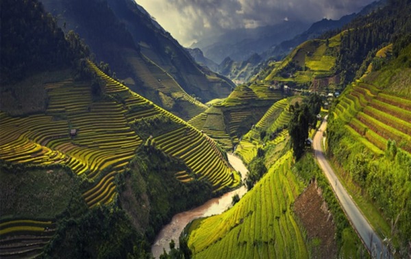 Explore Ha Giang: Enchanting Landscapes & Unforgettable Adventures