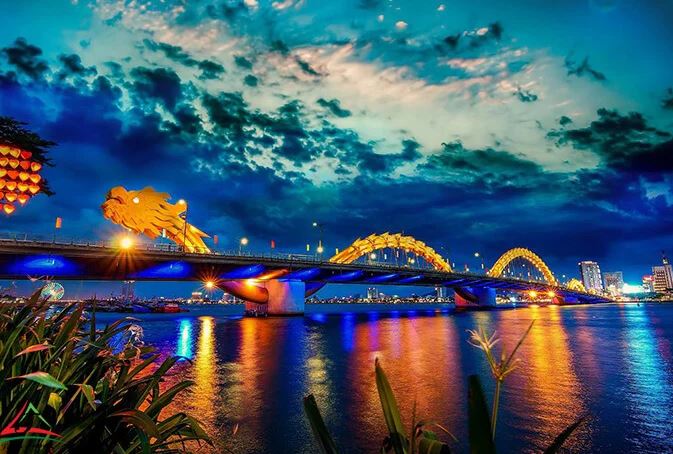 Dragon Bridge - The modern embodiment of Vietnam's history